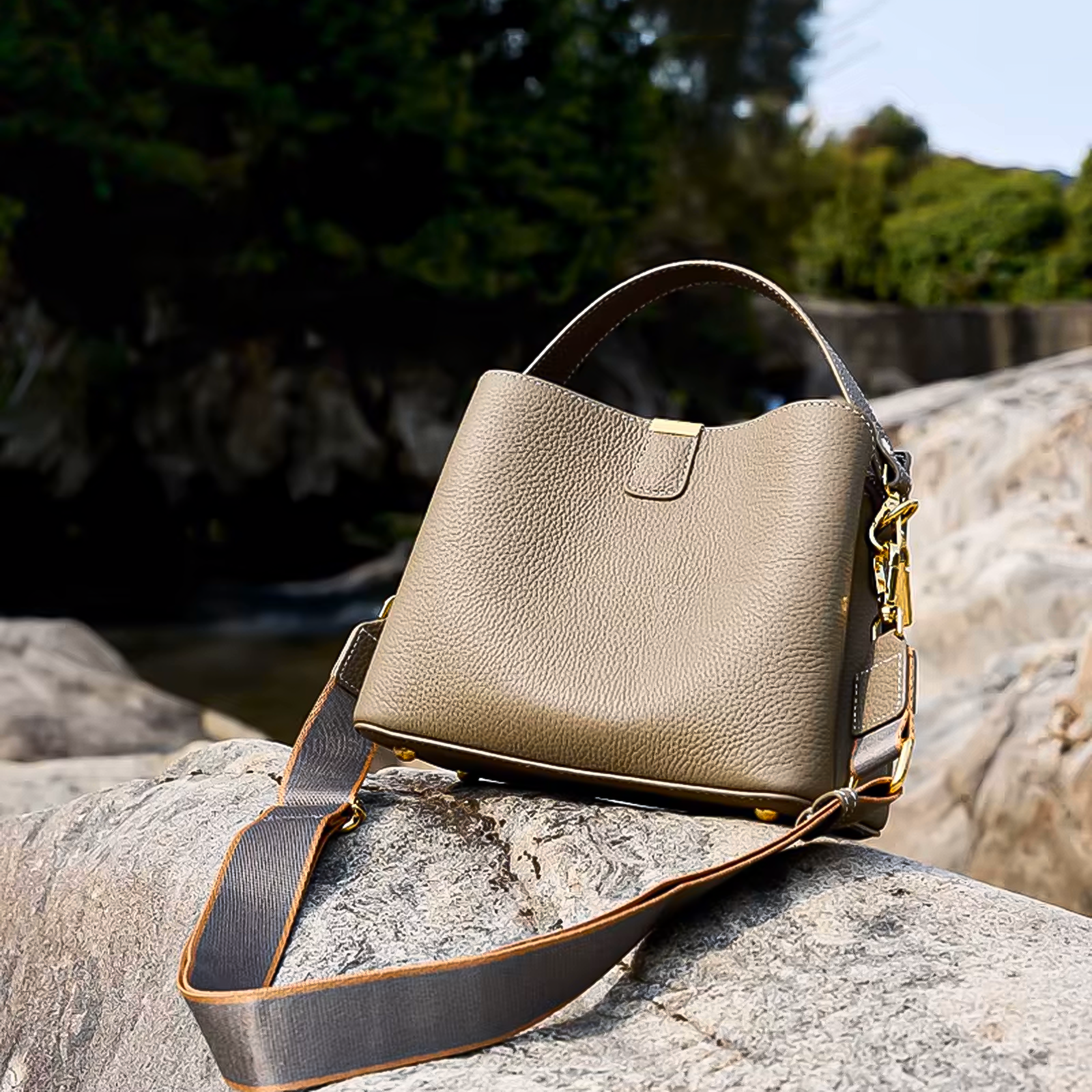Allure Vintage Luxe